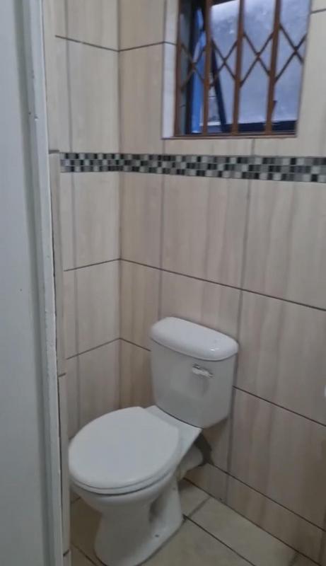 8 Bedroom Property for Sale in Delft South Western Cape